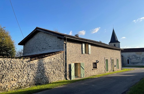 Chalais Cottage | Charming French Countryside Home - recently renovated and very relaxing