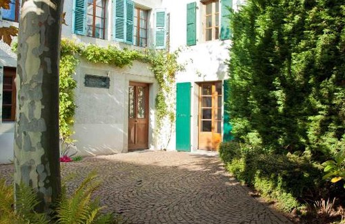 Chene Bourg Apartment | Charming Geneva