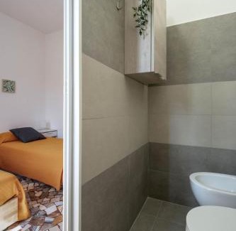 Castel San Pietro Terme House | Charming Guest Room in Frassino with Private Entrance