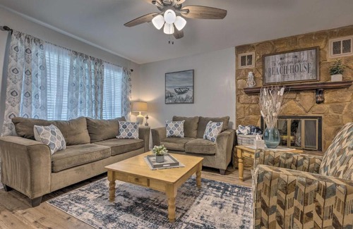 Gulfport House | Charming Gulfport Escape Half-Mile to Beach!