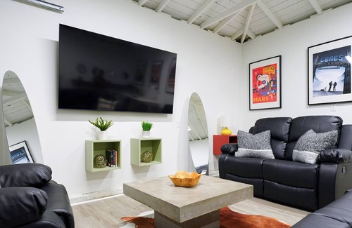 La Canada Flintridge House | Charming House in La Cañada