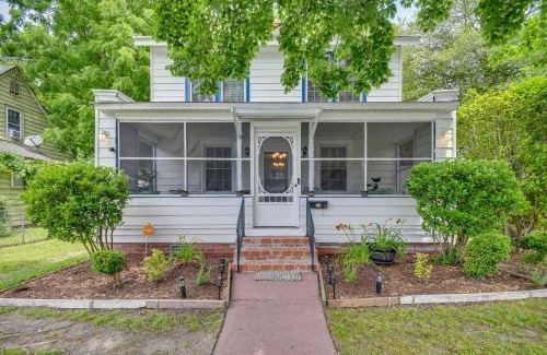 Hampton House | Charming Hampton Home about 7 Mi to Buckroe Beach!