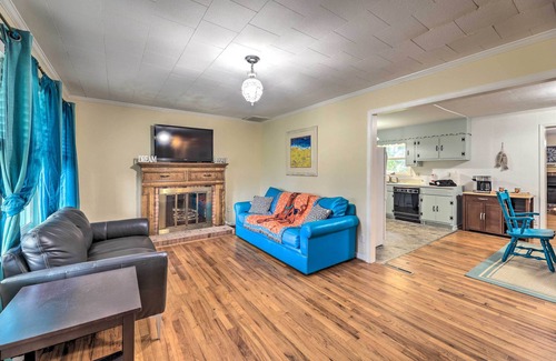 Harkers Island House | Charming Harkers Island Home - Fish & Boat!