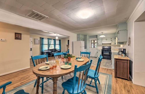 Harkers Island House | Charming Harkers Island Home - Fish & Boat!
