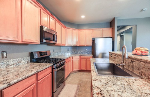 Pittmann House | Charming Henderson Home: 6 Mi to Lake Las Vegas!