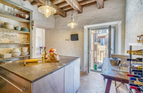 Potenza Picena House | Charming historic vacation home with romantic roof terrace and panoramic view