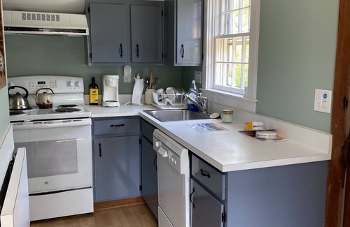 Nantucket Town Cottage | Charming Historic Downtown Cottage