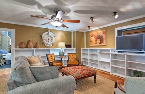 Victoria House | Charming Historic Home w/ Bridal Suite & Sunroom!