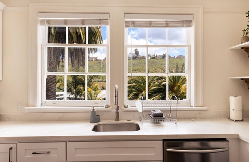 Vallejo House | Charming Historic Lighthouse, A Magical Oasis With Great Sunsets