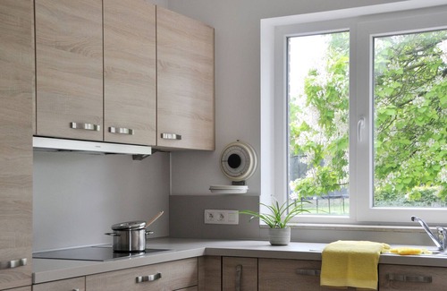 Bassenge House | Charming holiday home in Bassenge with garage