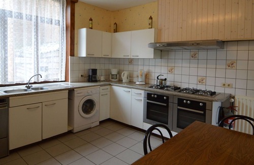 Coo House | Charming Holiday Home in Coo