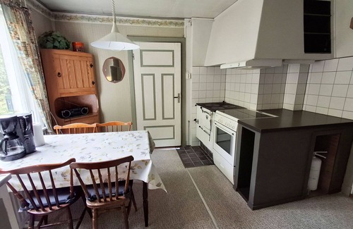 Lonsboda House | Charming Holiday Home in Forest Idyll near Tosthult | SE01078