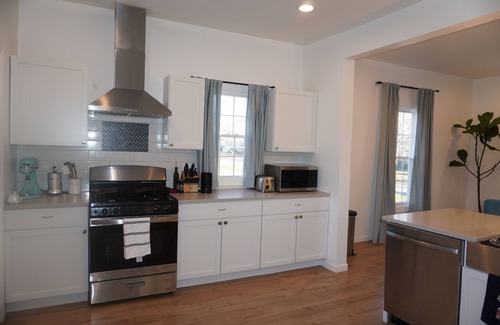 Detroit House | Charming home 7 minutes from downtown, no cleaning fee