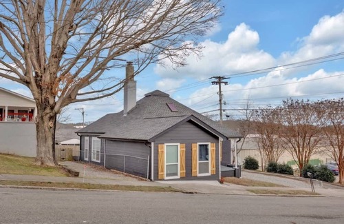 Lenoir City House | Charming Home in Lenoir City
