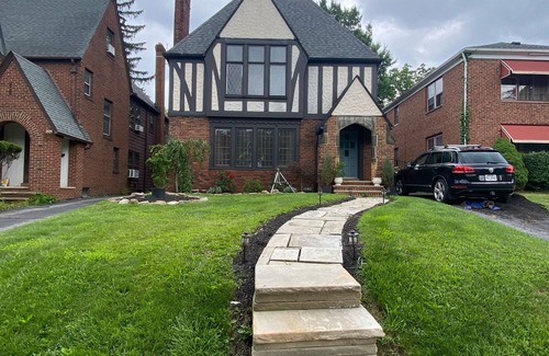 Shaker Heights Apartment | Charming home in Shaker Heights
