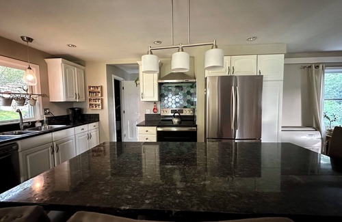 South Portland House | Charming home, minutes away from downtown Portland, beaches, and the airport.