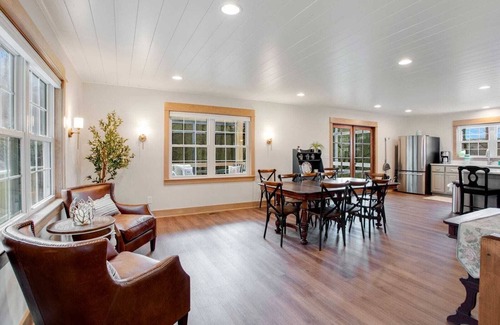 Boone Cabin | Charming Home near Great Attractions