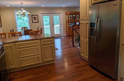 Sloans Valley House | Charming home nestled on the Cumberland.nA stone's throw away from boat ramp.