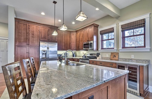 Hammondsport House | Charming Home on Keuka Lake w/Dock & Fire Pit!