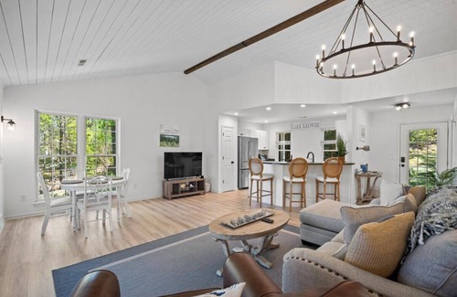 Seneca House | Charming Home on Lake Keowee with Private Boat Ramp, Boat Dock, Hot Tub & More!