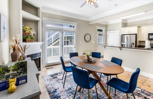 Dixon Park House | Charming Home on Quiet Street with Yard and Garage Parking by Lucky Savannah