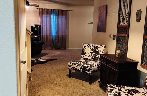 Colorado Springs House | Charming home with full basement rental. Shared common space with host.