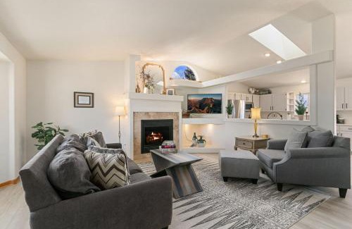 Loveland House | Charming Home with RV Parking - 30 miles from RMNP!