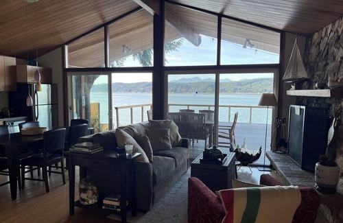 Belfair Cabin | Charming Hood Canal waterfront cabin