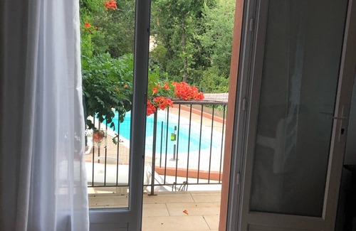 La Roquebrussanne House | Charming house, countryside setting. Private swimming pool
