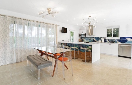 Argonaut Isle House | Charming House Bayfront 3bed 2bath