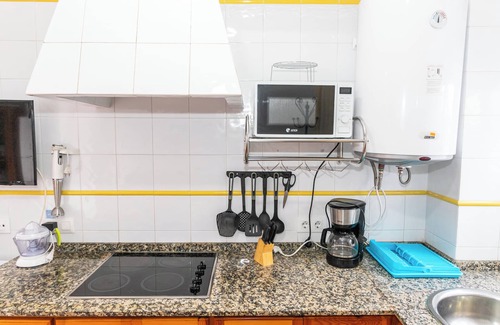 Barbate Apartment | Charming House in Old Town | You will love the patio