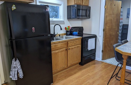 Costigan House | Charming house in Old Town - Family-friendly - Sleeps 4 - Parking