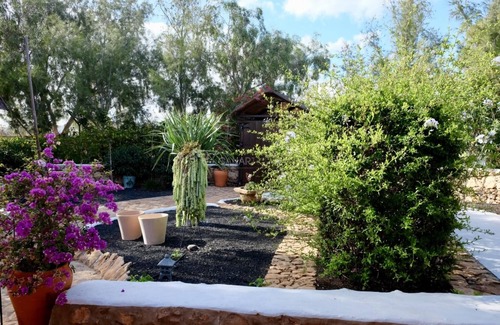 Triquivijate Apartment | Charming House in Triquivijate with Private Pool, Mini Golf and BBQ