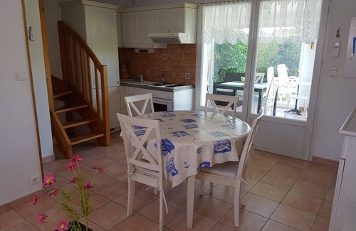 Vaux-sur-Mer House | Charming House with A/C, Veranda, Garden, Parking, Pet-Friendly