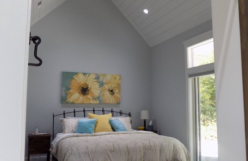 Townsend Other | Charming house with a natural spring, fire pit, and river access