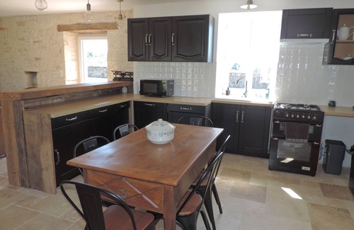La Cassagne House | Charming house with swimming pool in the heart of Périgord Noir