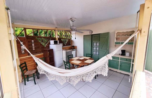 Dampierre House | CHARMING HOUSE WITH POOL 5 MINUTES FROM THE BEACH!