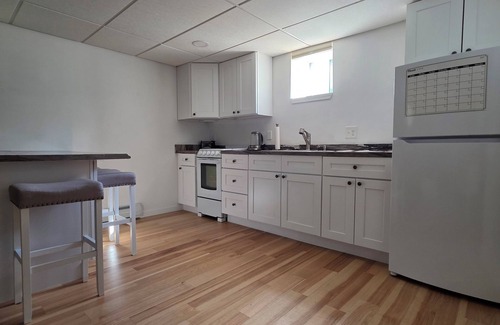 Cedarville House | Charming house with picturesque private beach in Plymouth