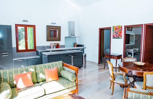 Gordes House | Charming house with swimming pool in Gordes, located in the heart of the Luberon
