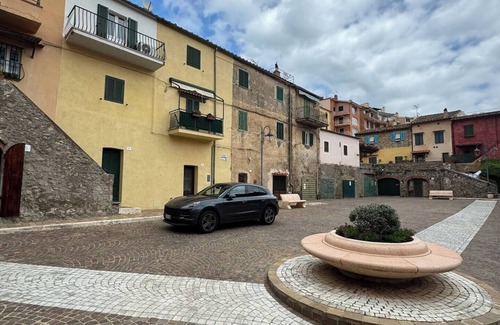 Porto Ercole Apartment | Charming Independence Square - Porto Ercole