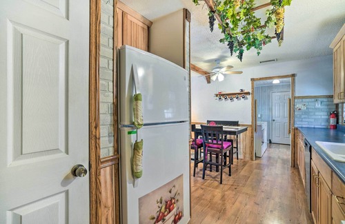 Ingram House | Charming Ingram Home w/Yard & Furnished Patio!