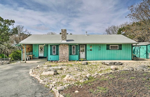 Ingram House | Charming Ingram Home w/Yard & Furnished Patio!