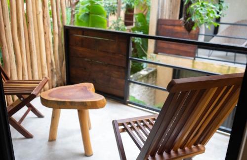 Zama Apartment | Charming Jungle Apartment in Luum Zama with Pool By Yeah