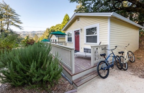 Calistoga Cottage | Charming King Cottage