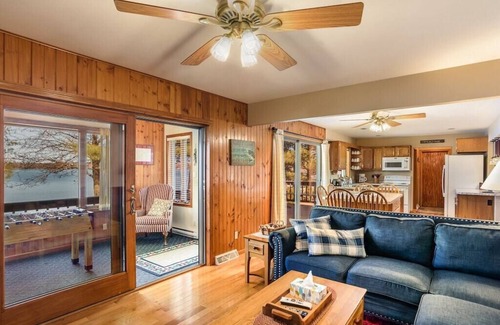 Wautoma Cabin | Charming lake home with no steps to lake, sand bottom full rec lake, kayaks etc