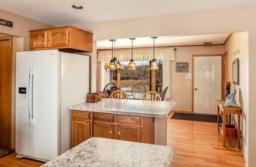 Wautoma Cabin | Charming lake home with no steps to lake, sand bottom full rec lake, kayaks etc
