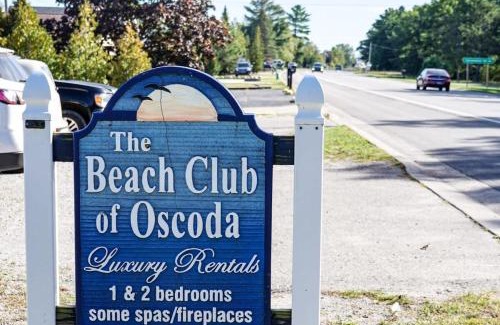 Oscoda House | Charming Lake Huron Cottage Private Beach Access