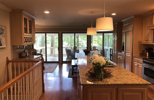 Mount Mourne House | Charming Lake Norman Home- Beautiful Quiet Cove "Great for Family's."