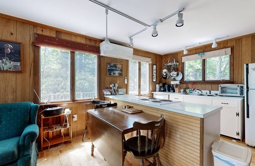 Mount Desert House | Charming Lakefront Retreat with Canoes, Kayaks, and Modern Comforts