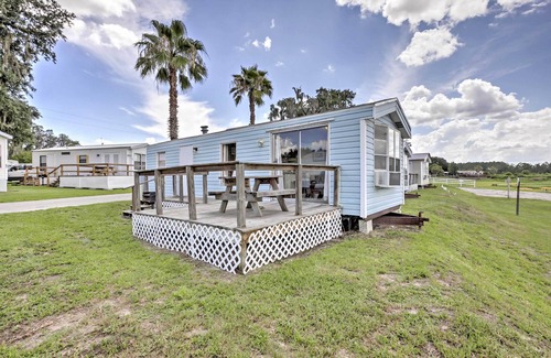 Silver Springs Cottage | Charming Lakefront Cabin in Ocala National Forest!